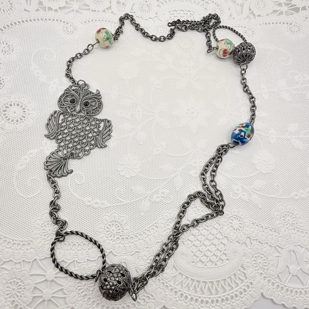 Vintage Silver Tone Porcelain Beads Owl Side Pendant Filigree Necklace 30"